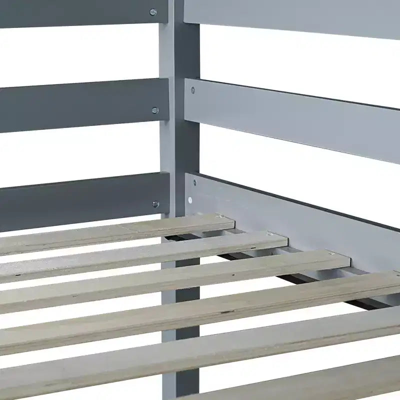 Letto a soppalco in legno di caucciù (Hevea) matrimoniale da 78,60''L 41,40''W con scaletta, ringhiera di sicurezza e scrivania integrata