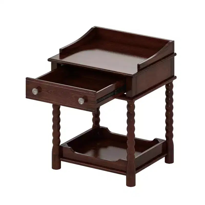 Comodino in stile retrò con cassetto, ripiano aperto, gambe tornite, maniglia in metallo per camera da letto, noce
